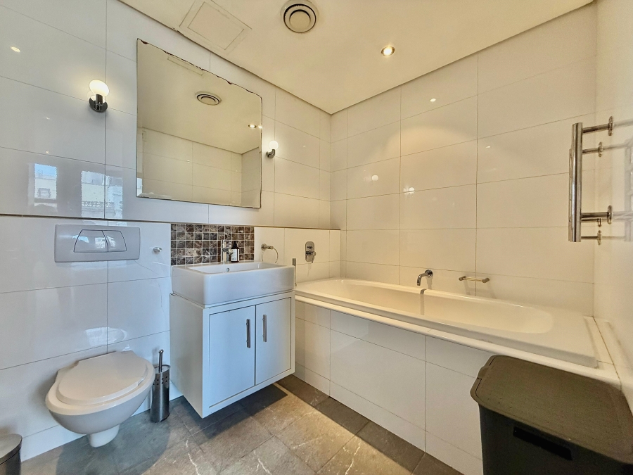 1 Bedroom Property for Sale in Cape Town City Centre Western Cape